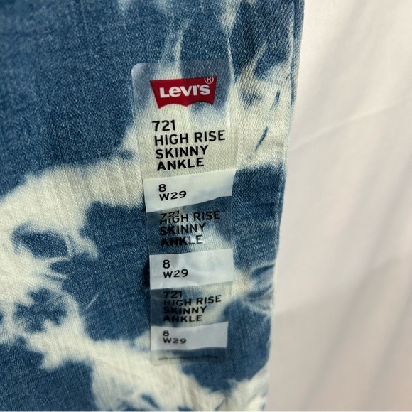 Levi's High Rise Skinny Ankle Jeans - Picture 5 of 15